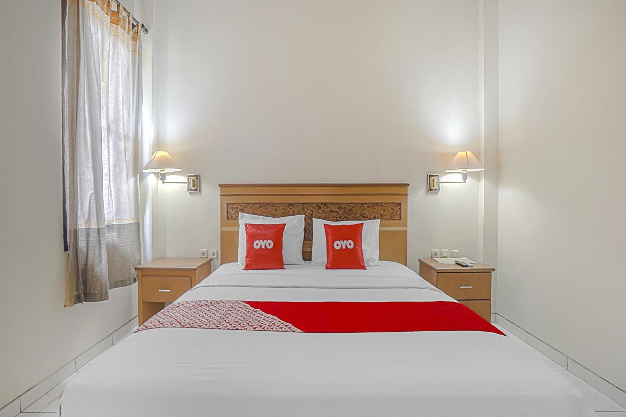 Oyo Life 90589 Palem Garden Hotel Tulungagung Bagian luar foto