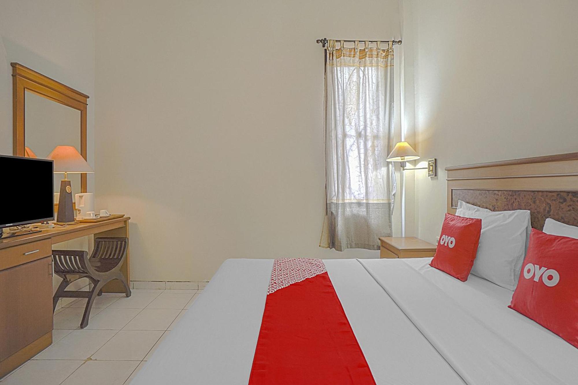 Oyo Life 90589 Palem Garden Hotel Tulungagung Bagian luar foto