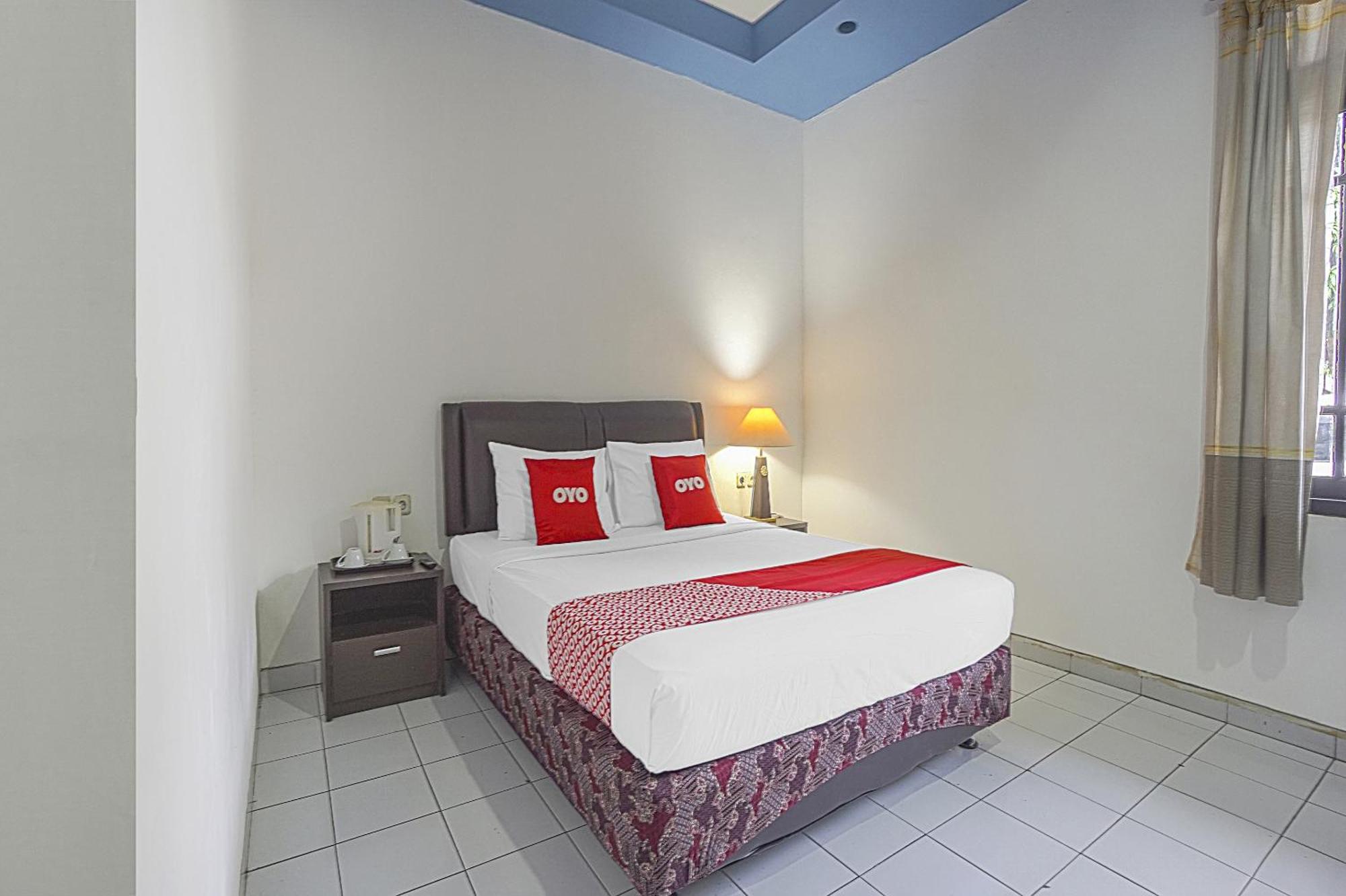 Oyo Life 90589 Palem Garden Hotel Tulungagung Bagian luar foto